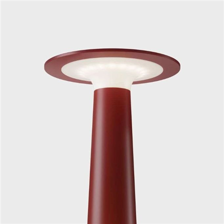 Exquisite Modern Pendant Light Fixture by Luxury Lighting Singapore. Illuminate Your Space with Opulence. Modern Design, Premium Materials, and Warm Ambient Lighting Add a Touch of Luxury to Your Interior.